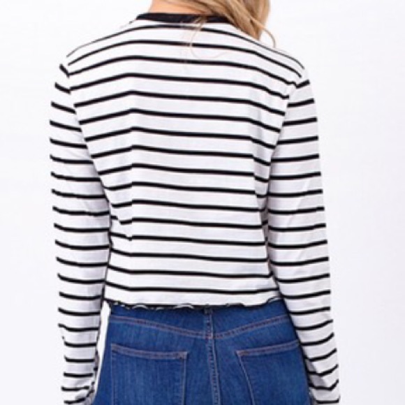 NWT Stripe Long Sleeve Crop Top - Picture 3 of 4
